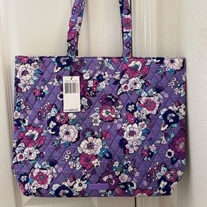 Vera Bradley Essential Tote in Enchanted Garden